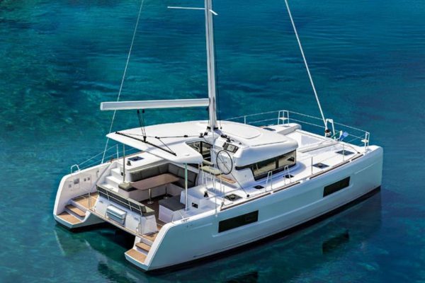 Catamaran Charter Lyminton